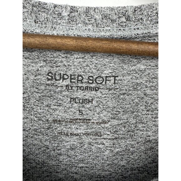 Torrid Relaxed Fit Super Soft Plush Drop Shoulder Smocked Hem Sweatshirt Sz 5X - Picture 7 of 9